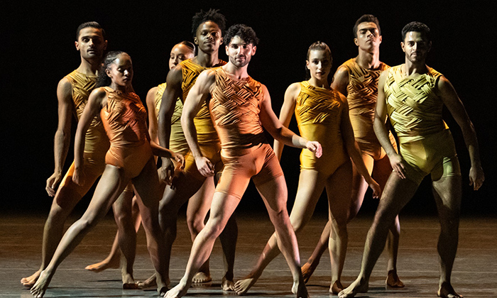 Ballet Hispánico in performance