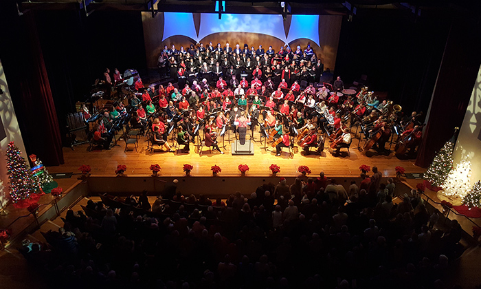 Holiday Pops in performance